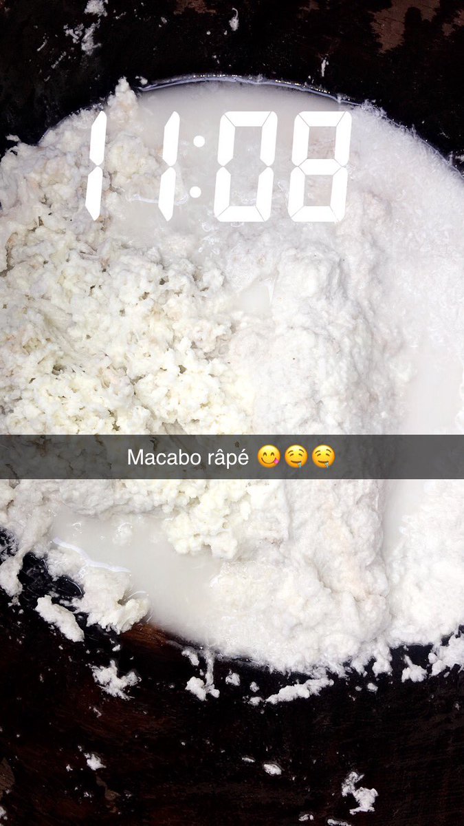 TchopisBae's tweet photo. Le macabo est râpé + un manioc

Le manioc c’est pour éviter que ce soit très mou. Par contre pour un nouveau né, le faire sans manioc.
#TchopIsBae #TchopDownload https://t.co/ubAvyeCzxa