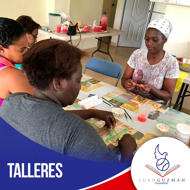 juanguzmanfund's tweet photo. Dentro de nuestra labor social contemplamos Talleres en distintas áreas para ofrecer herramientas a las madres de nuestros niños. #FundacionJuanGuzman #ayudanos #dona #RepublicaDominicana https://t.co/t3yogqdpMf