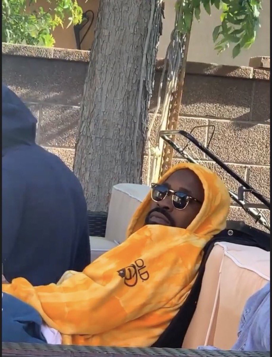 YGLA's tweet photo. When you hear someone say “I’ll fire on anybody in here...” and you in here. https://t.co/IU46A6y0zd