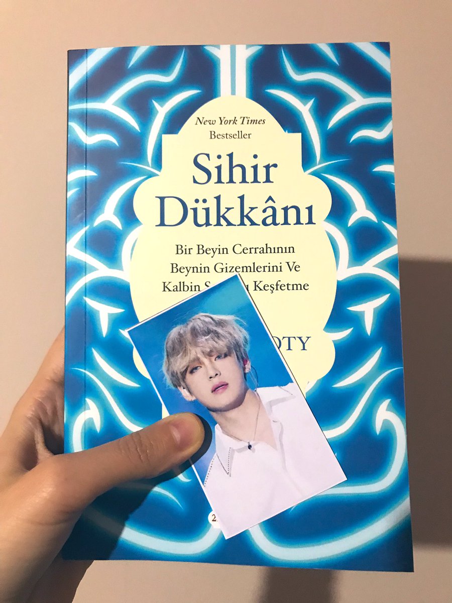 Army olmanın koşullarından biriymiş bu kitabı okumak 😄 Şaka bir yana cidden güzel gidiyor. Teşekkürler 💜 <a href="/ARMYkitapkulubu/">A.R.M.Y Book Club</a>