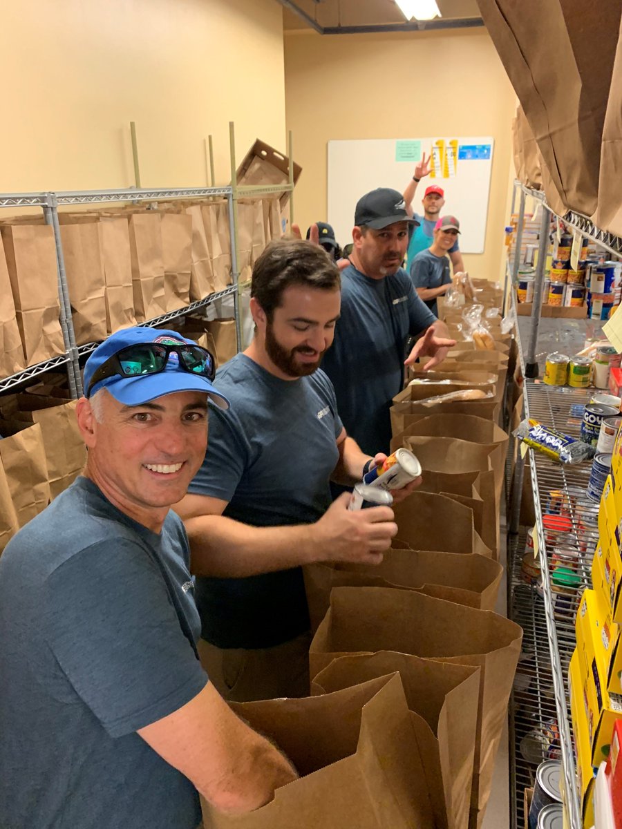 RosemurgyProp's tweet photo. It was a great honor to be of service to our community at @BHelpingHands. The impact this organization makes on a daily basis is astounding and Rosemurgy Properties is pleased to participate in their good will. We look forward to many more volunteer opportunities! https://t.co/bK9tK04tEI