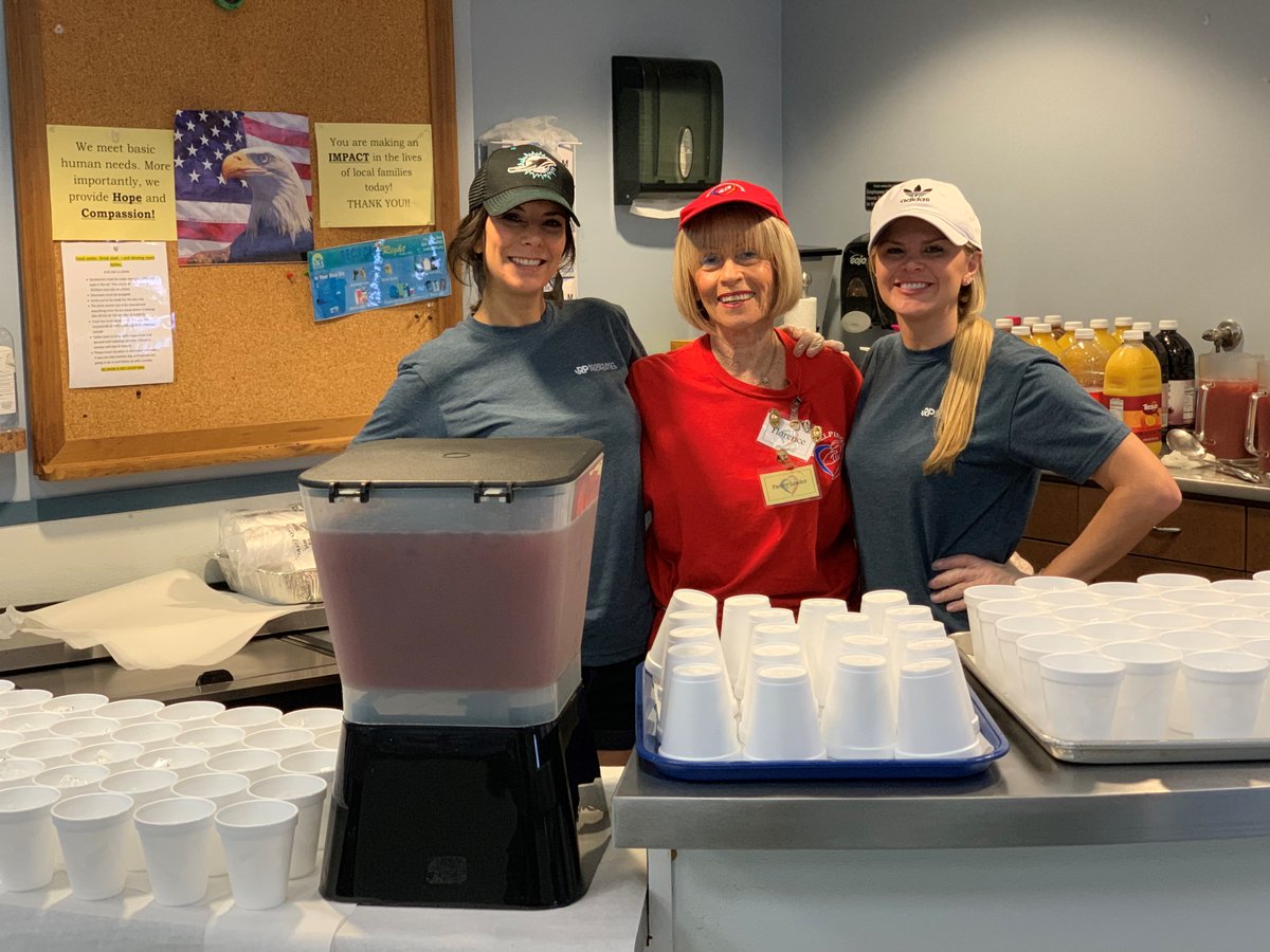 RosemurgyProp's tweet photo. It was a great honor to be of service to our community at @BHelpingHands. The impact this organization makes on a daily basis is astounding and Rosemurgy Properties is pleased to participate in their good will. We look forward to many more volunteer opportunities! https://t.co/bK9tK04tEI