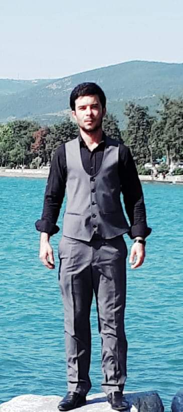MolasCay's tweet photo. #tipönemli tabiki!Ha birde tanıdığîn varmı,zengimisin oda önemli.!
iş bulamadığı için kendini yakan #eyuepdal  ölmüş abisi "benden aldığı harçlıkla aldı benzini" demiş varmı durumdan utanan siyasetçi ?Bu gün neyle açacaksınız orucunuzu?Alçaksınız,halkin parasıyla sefa sürenler. https://t.co/GfDgTL6gzW