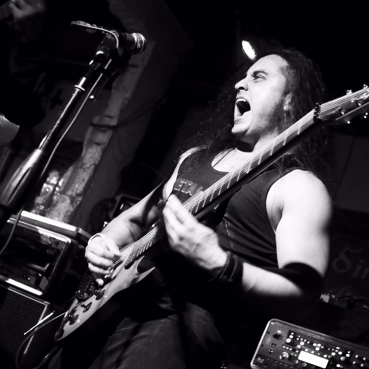 CosmogyralBand's tweet photo. Guitarist Eric Estrada. Thanks to @imthe_boogyman for the shot! #cosmogyralband #cosmogyral #metal #metalband #liveperformance #melodicdeathmetal #metalheads #moshpit #fldeathmetal #deathmetal #guitar #heavymetal #metalhead #guitarist #guitaristsofinstagram #metalmusic #8string https://t.co/N2ZTQENdhO