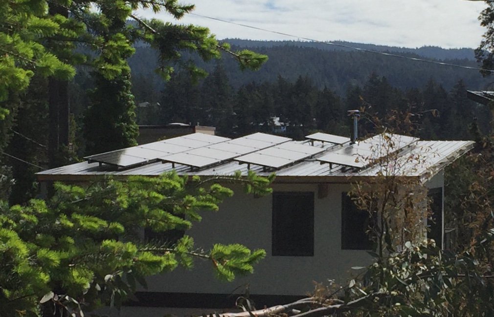 EnergySmart's tweet photo. 5.6kW Solar System:
19-Enphase IQ7+ MicroInverters
19-Canadian Solar 310W Mono-Perc Module
#GoSolar @Enphase @Canadian_Solar https://t.co/wSTO7P5jGf