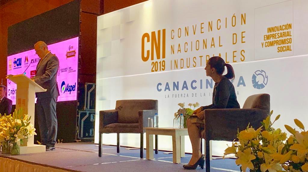 IsaiasGCroc's tweet photo. Un gusto para mí participar en la Convención Nacional de Industriales 2019 #CNI2019, el tema de este año es la responsabilidad social apostándole al cuidado del medio ambiente como un estilo de vida. https://t.co/PR2nbv3QsF