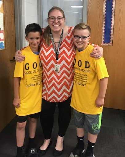 TrentKrista's tweet image. @no_nfisher and I are BEYOND proud of these wonderful 4th (amlost 5th) graders and all they have accomplished this year. They have all made amazing progress and shown abundant kindness to others. #GOODprogram #ProudTeacher @ThornvilleElem