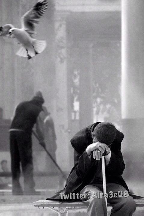 #طيب_اثرك 
اللهم لاتجعلني ثقيل على قلب أحد وأبعدني عن من يتمنى لي السوء. قربني ممن يحبنى بصدق وأبعد عني صحبه النفاق.💔✋