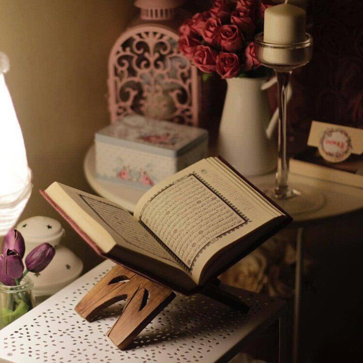 ﴿وَنُنَزِّلُ مِنَ الْقُرْآنِ مَا هُوَ شِفَاءٌ وَرَحْمَةٌ لِّلْمُؤْمِنِينَ﴾ 

* اللهم اجعل القران الكريم ربيع قلوبنا *🍃💛
