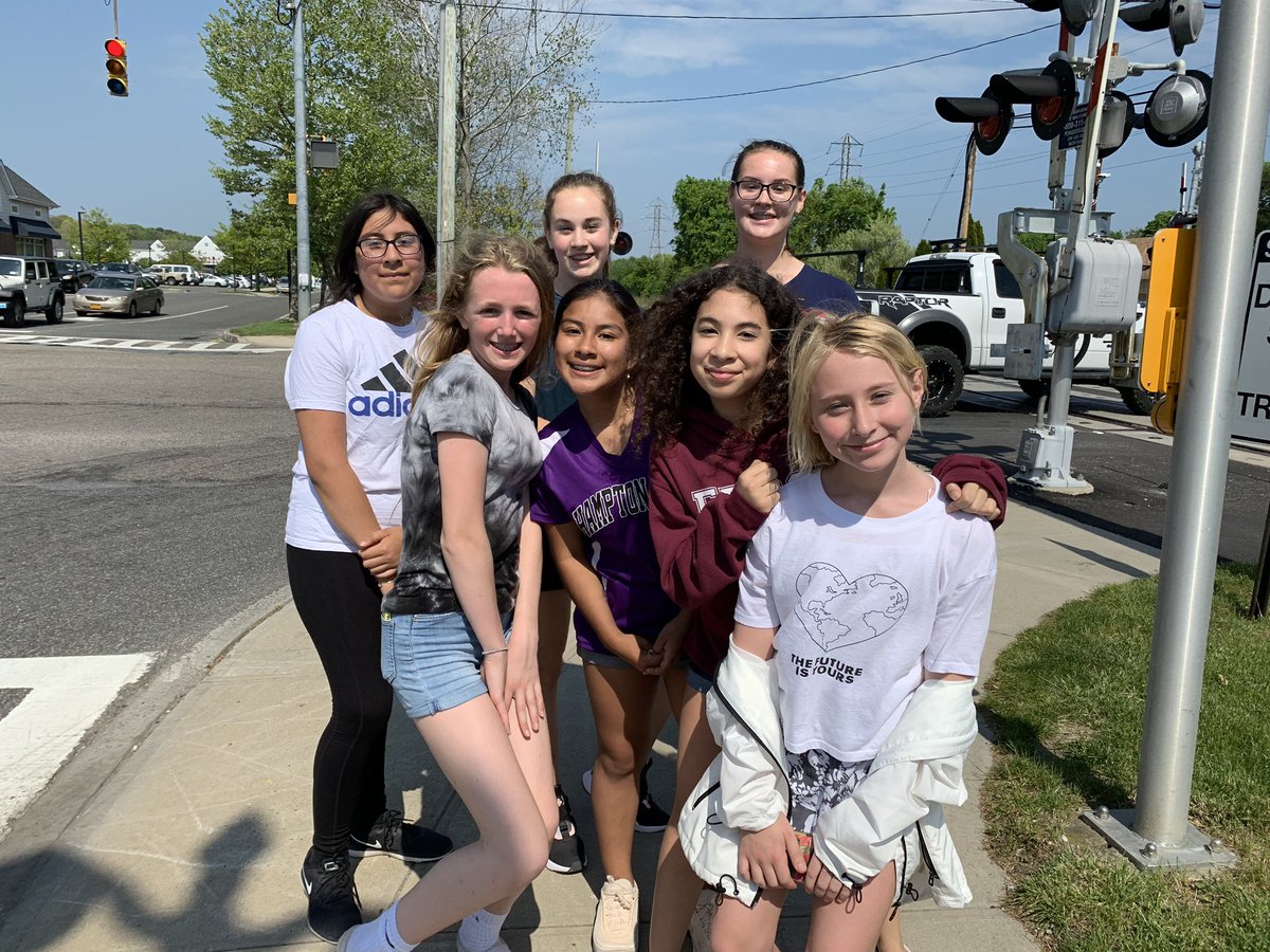 tdossiano's tweet photo. Fun Slurpee Run today for HBMS Gymnasts and Softball girls today! MVP awards to April, Chase, Noelle, Samantha, Damaris, Deykel, and Mia! https://t.co/NKKsxXanBp