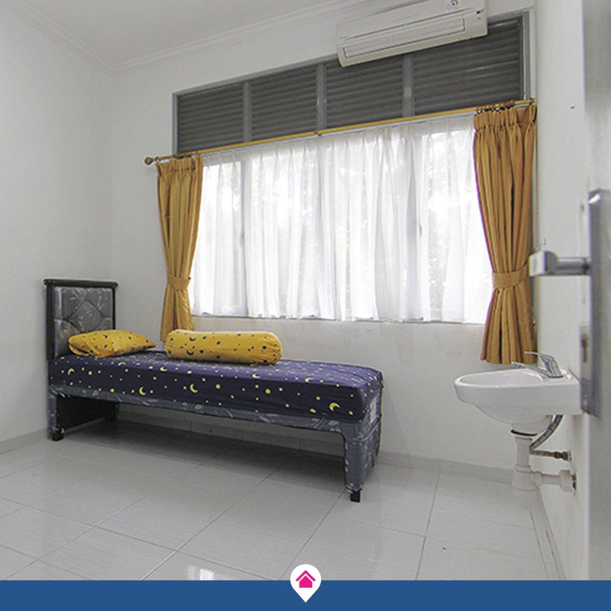 infokost's tweet photo. Hei kalian anak hukum UI, ada kost asik nih buat kalian. Deket dan murah bgt perbulannya. Coba cek nih! https://t.co/f0lmspCk79 #LuGueNgekos #infokostid #KostUI #KostMargonda #KostDepok https://t.co/0lCHCrgelV