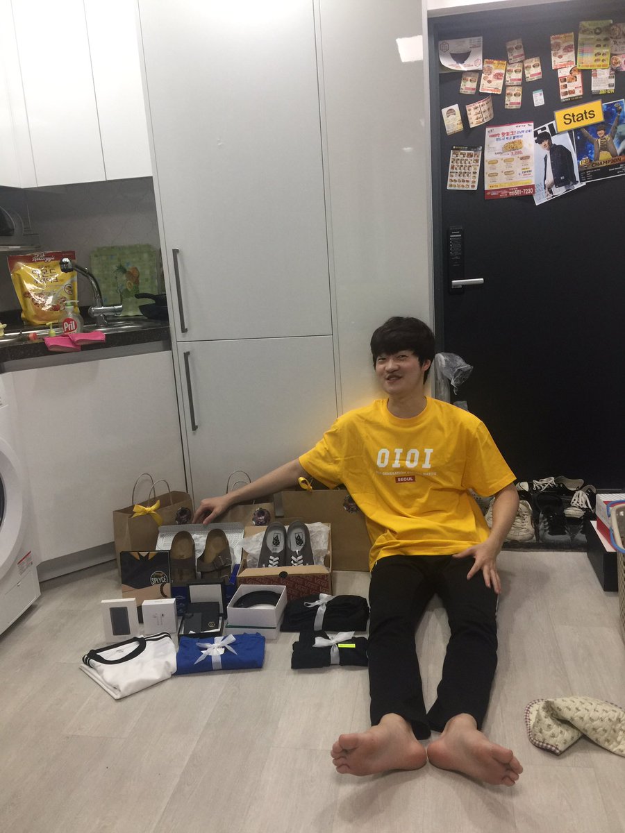 생일 , 데뷔 11주년