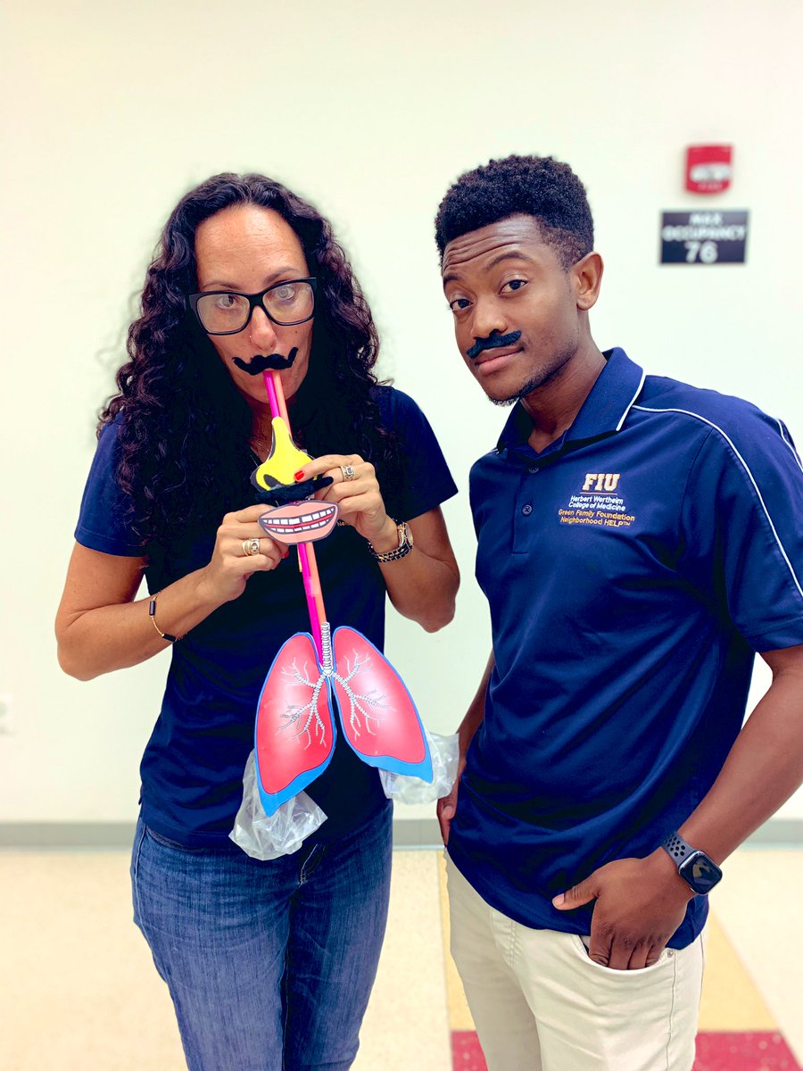MichelleFIU's tweet photo. Can we all just get-a-LUNG? Lung model with the children of #WestKendall @MDPLS Kendale Lakes Branch with the @GFFNHELP Outreach Team! @joshua_dorbu 
#valuehealth #commUNITY #lungmodels https://t.co/Slj8bWVhiA