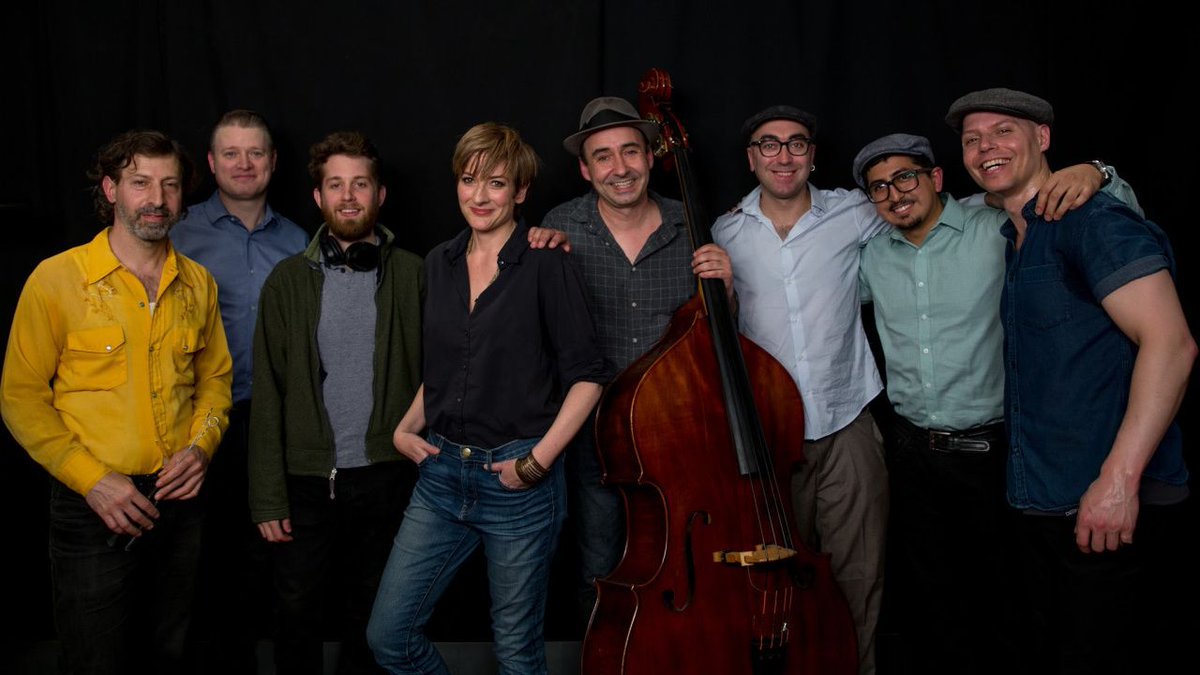 Coming up tonight on #FUVLive, it's <a href="/hotsardines/">The Hot Sardines</a> with host <a href="/RitaHoustonWFUV/">Rita Houston</a>.
Listen at 90.7 FM or online!

buff.ly/30yxYjK