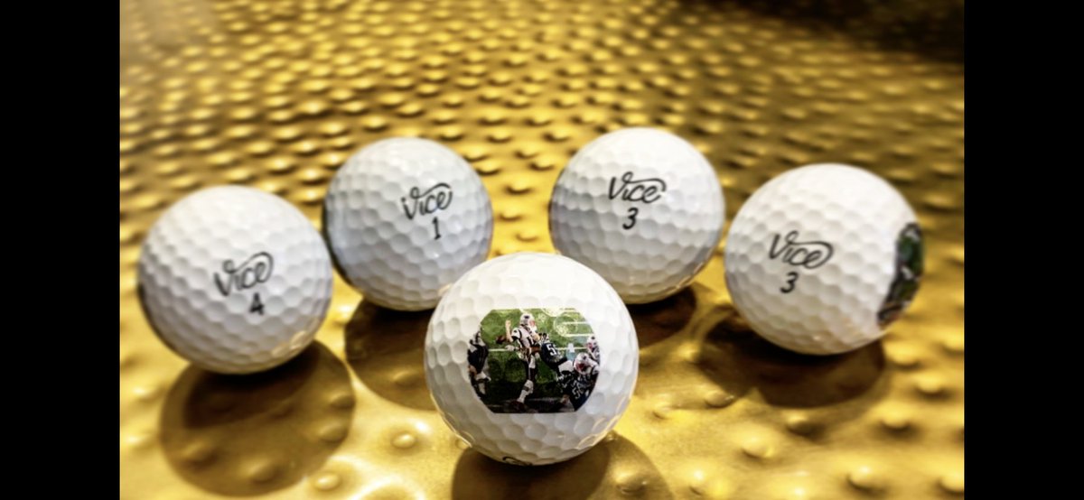 edclark15's tweet photo. The perfect golf ball doesn’t exi-               

@Eagles @brandongraham55 https://t.co/gzpAPqzR6T
