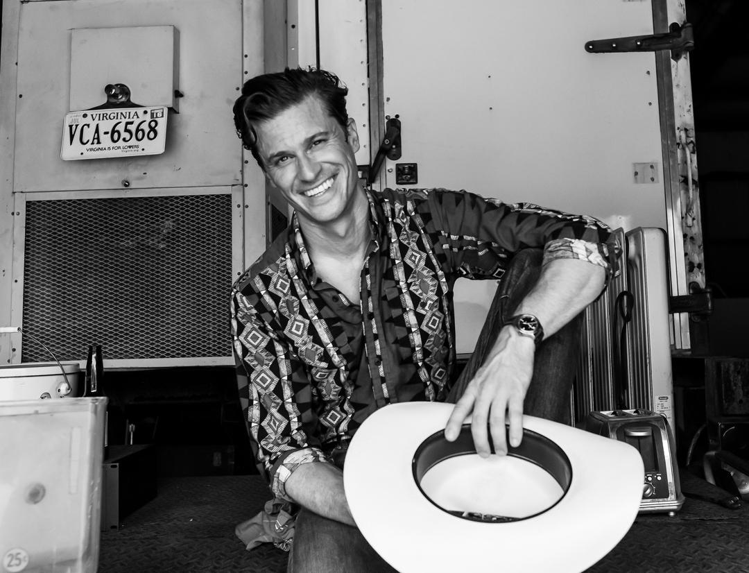 This Texas troubadour has some new tunes! Come out to <a href="/danssilverleaf/">Dan's Silverleaf</a> tomorrow night for a show with <a href="/SimonFlory/">Simon Flory</a>, <a href="/Union_Specific/">Union Specific 🌵🔥</a> , @giuliamillanta and <a href="/Leoncarlo_Music/">Leoncarlo</a> : bit.ly/2wbomxc #Dentoning
