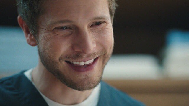 bestofconic's tweet photo. “if you're looking for approval, you chose the wrong path in life. do your job, and you do it well, and that's it.” #theresident https://t.co/gJ69ndYl8I
