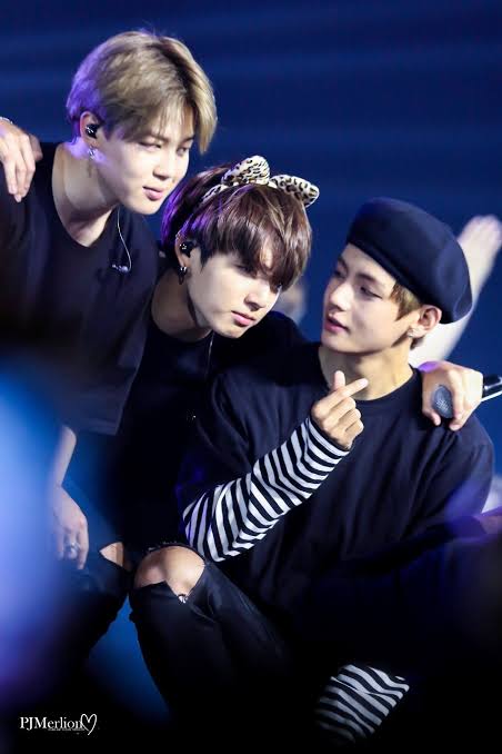 dprincess55's tweet photo. @BTS_twt https://t.co/g5zFI7vFvh