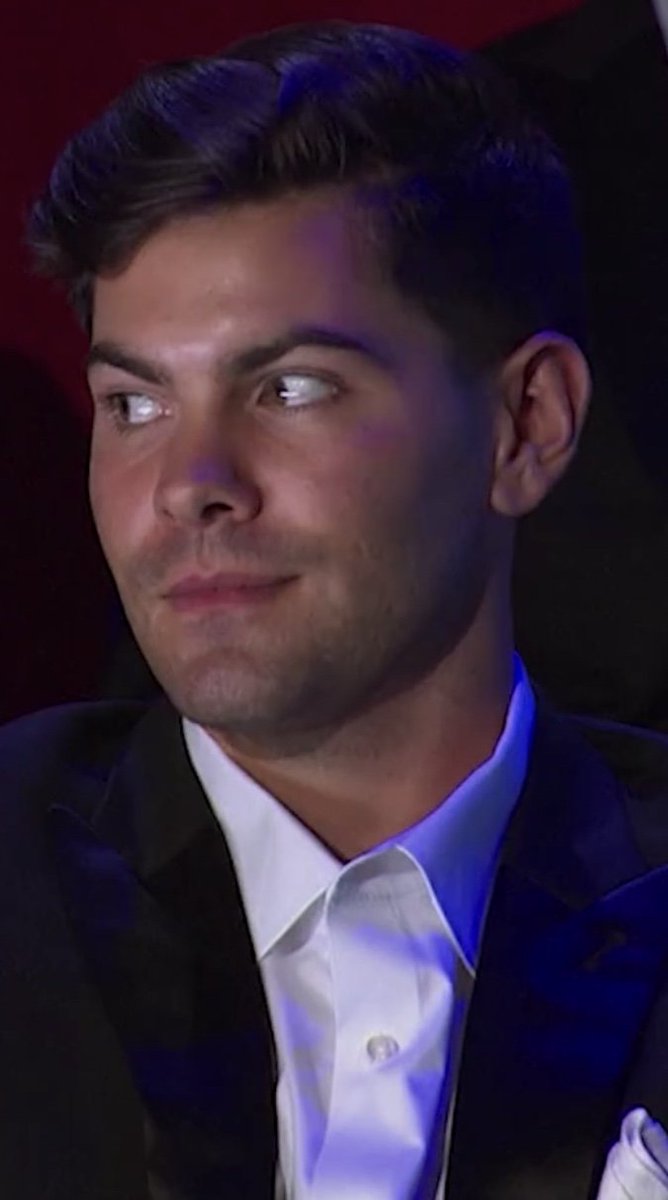JoJoBaer3736's tweet photo. Dylan is all of us when Luke opens his mouth
#TheBachelorette https://t.co/QM595ATErb