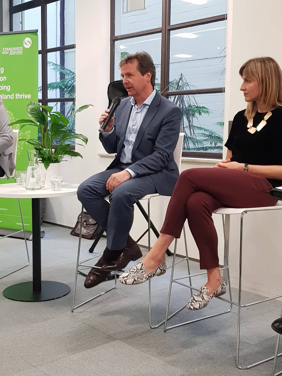 AdvBizAnalytics's tweet photo. Harmonic Analytics' CEO, Phil Shepherd, alongside fellow panelist Frith Tweedie of EY Law, discussing standards and emerging tech at @TechweekNZ. Thank you @MBIEgovtnz and @standardsNZ for hosting us! #innovation #EmergingTech https://t.co/OQro0qmjDC