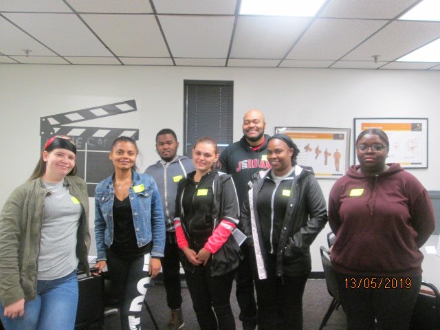 ⁦<a href="/JohnEitel2/">John Eitel</a>⁩ ⁦<a href="/Franciscovh17/">Francisco</a>⁩ ⁦@phillyteamsfan8⁩ ⁦<a href="/LaurenCarroll44/">Lauren Carroll</a>⁩ ⁦<a href="/Bgallashaw1/">Bgallashaw</a>⁩ ⁦<a href="/NydiraW/">Nydira Wadley</a>⁩ UPS PHL Day, Twi &amp; Mid would like to take this time to congratulate &amp; welcome the newest editions to our UPS team/family. Remember always work SAFE!