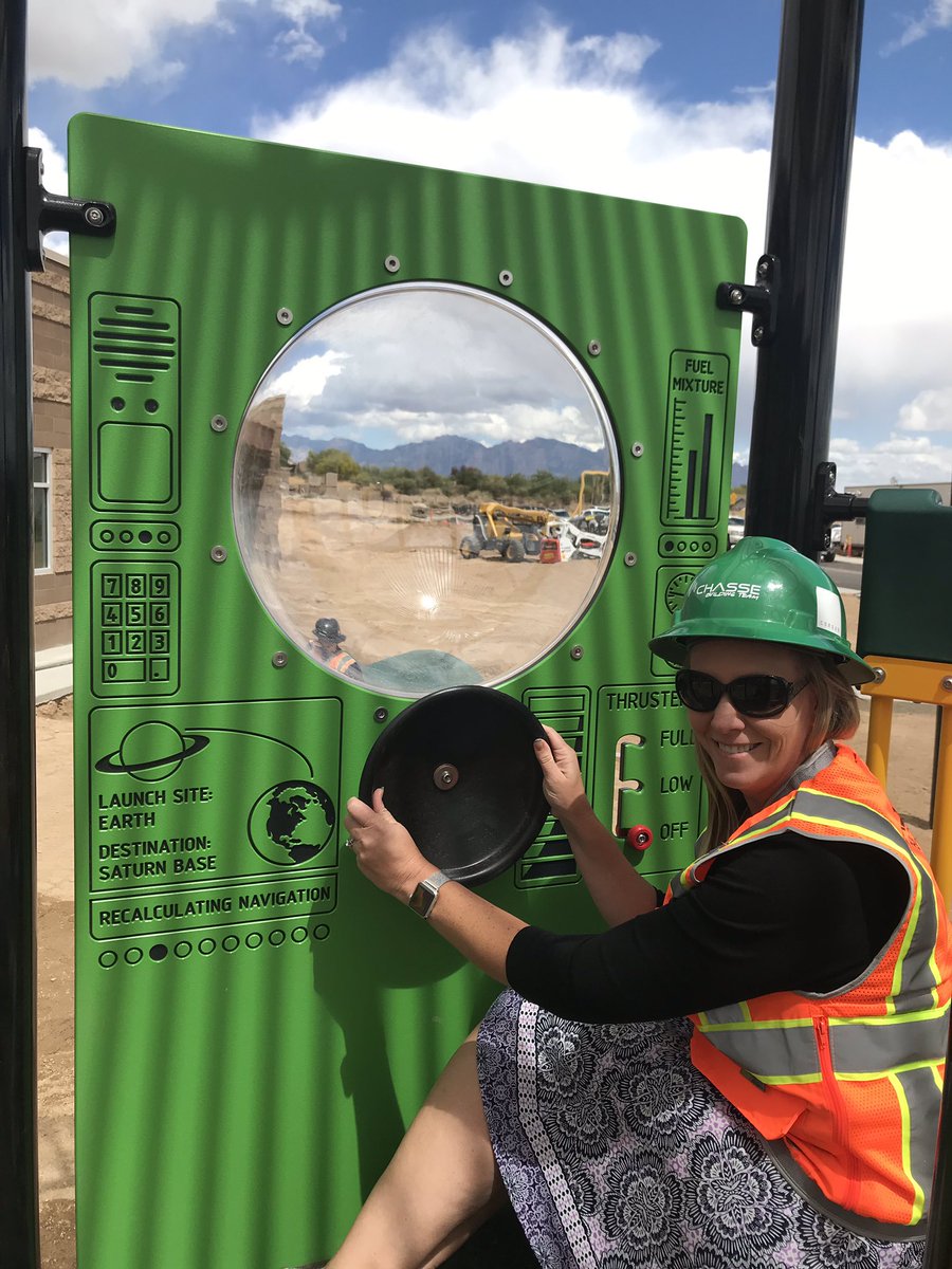 a_divijak's tweet photo. We have cactus! I might have played on the Pre-K/K playground too! #MUSDproud #itsgettingreal https://t.co/1XH9OglicL