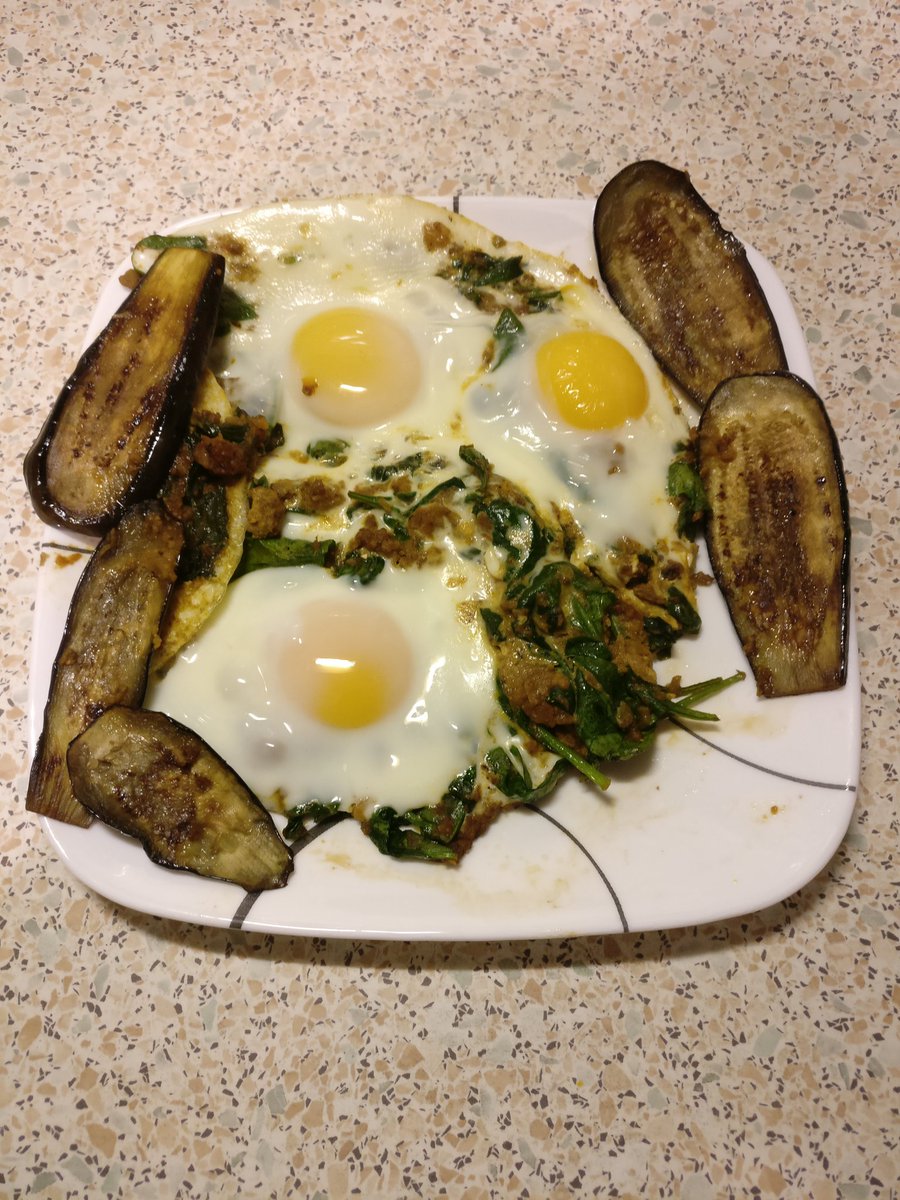 drgandalf52's tweet photo. Soy Roasted baby aubergine (new favourite) and bhajji (spinach) and kheema eggs.
That is a meal
#ketosuhoor #ketosihori #ramadan #lowcarb
#keto #ketodiet #ketogenic #ketogenicdiet #ketolife #ketofam #lowcarb #ketolifestyle #halalketo #experiment #ketoexperiment #nocarbs https://t.co/XByjN7Xj0p