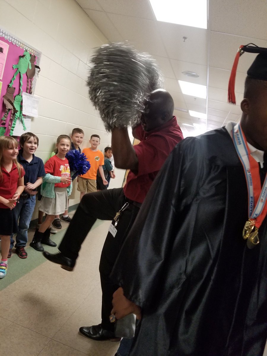hgeheroes's tweet photo. Today we had our senior walk! We are so proud of our HGE grads! It's amazing watching them walk the halls where it all started. #hgeheroes https://t.co/ALfuGp4bGB