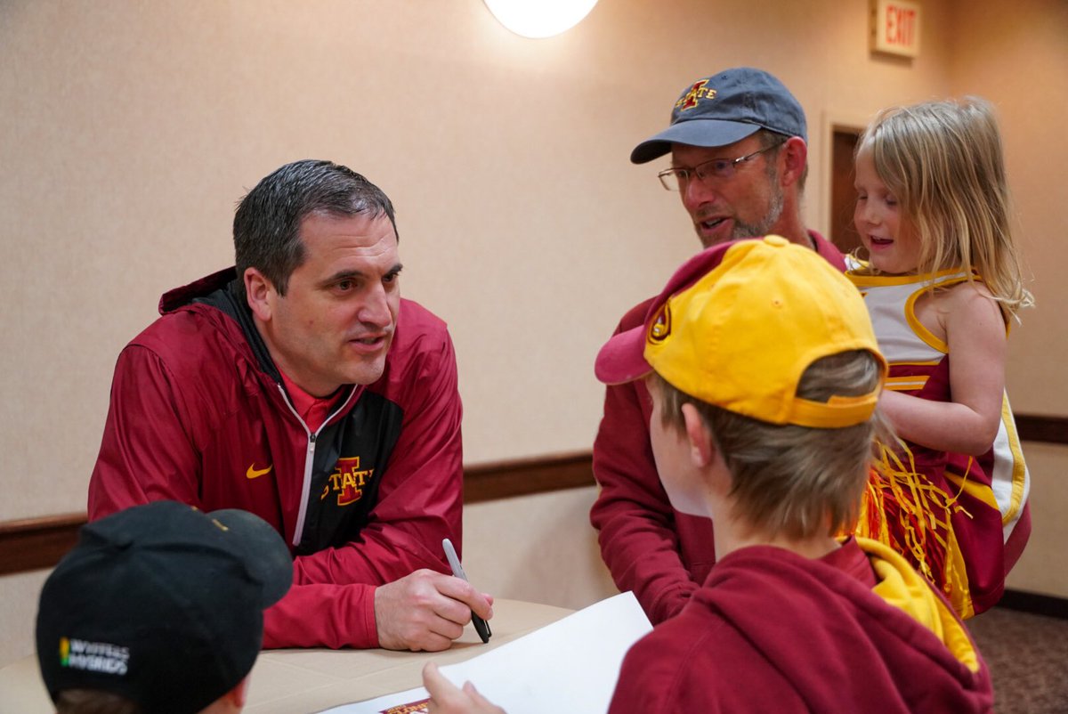 CycloneMBB's tweet photo. Thank you, Bettendorf‼️ #CycloneTour19 🌪 https://t.co/yJ3LPZ34km