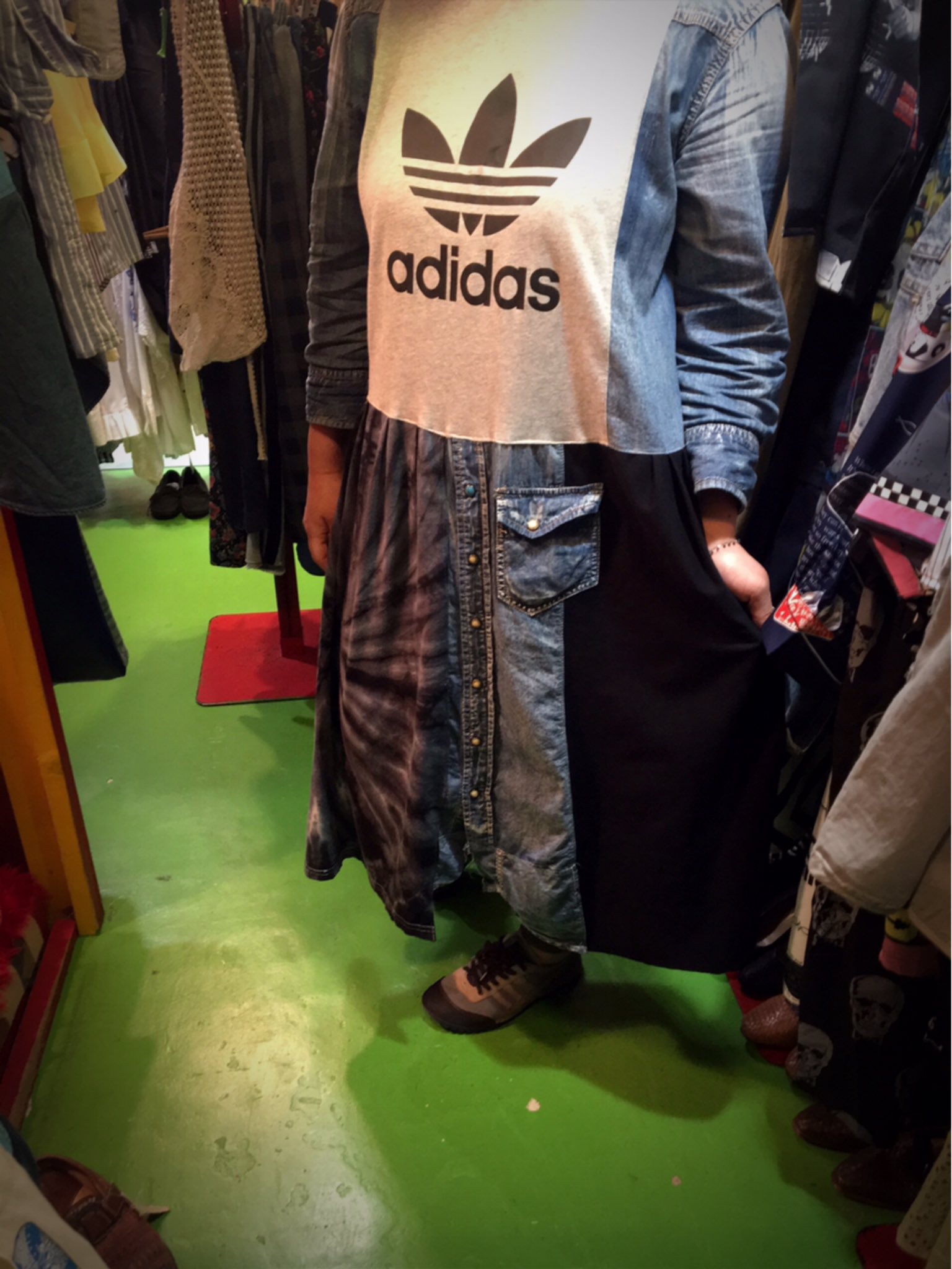 adidasリメイクワンピース 1696048448_1000.jpg