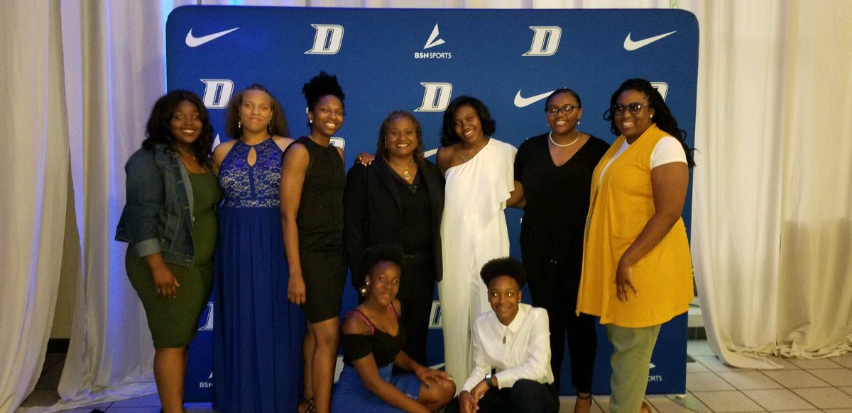 LoDxne's tweet photo. #BestOfBlue @dreherathletics @drehergirls ๐๐ค๐ https://t.co/PvsLo9t8gz