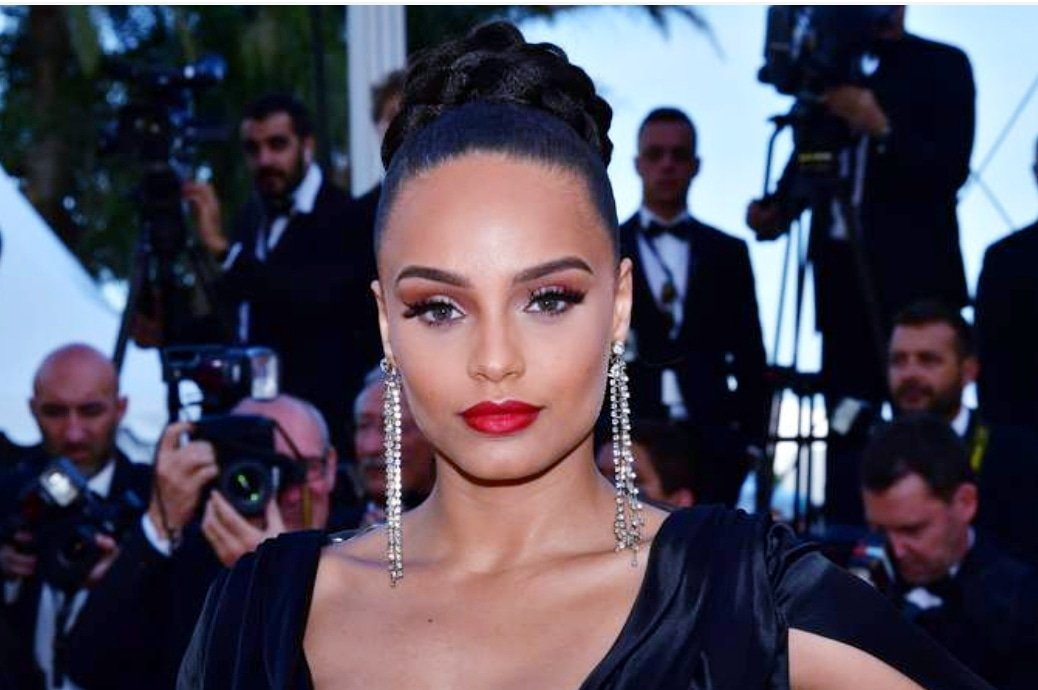 TeamMissFrance2017/FAN tweet media