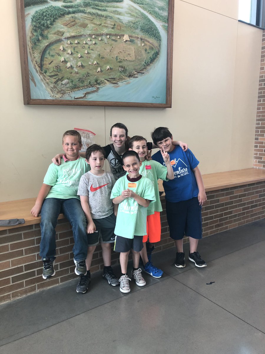 a2osborne's tweet photo. Thank you @clevelandhightn Anchor Club for a fun filled day! We’re saying goodbye to second grade in style! #gobeyondccs @BlytheBowerAP @BBowerPrincipal https://t.co/qI76RPSzKB