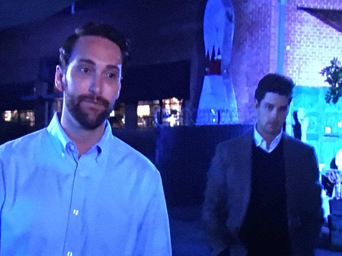 lindsayoz's tweet photo. Always Be Cam. Even if it means offending everyone in the room. No, ESPECIALLY if it means offending everyone in the room. #thebachelorette #offendedpeople #lineformstotheleft https://t.co/EWEPN4Ba3x
