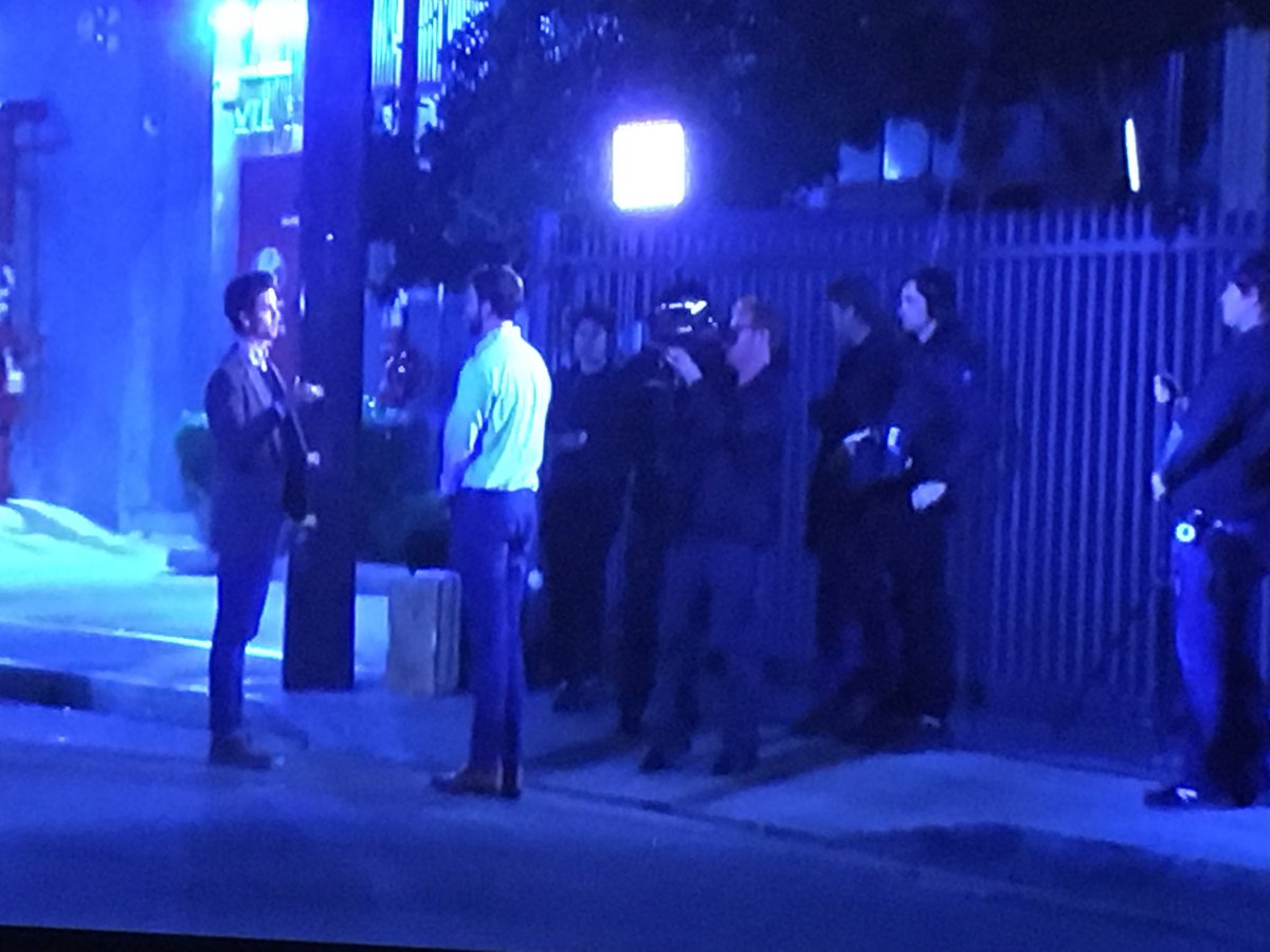lindsayoz's tweet photo. Always Be Cam. Even if it means offending everyone in the room. No, ESPECIALLY if it means offending everyone in the room. #thebachelorette #offendedpeople #lineformstotheleft https://t.co/EWEPN4Ba3x