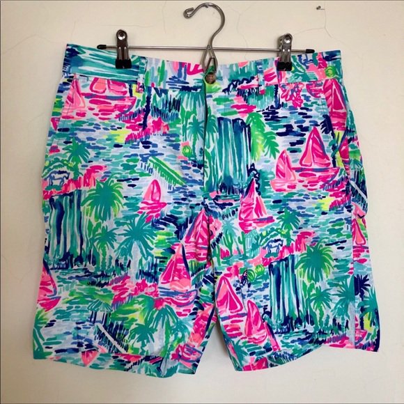 MJEngelman's tweet photo. So good I had to share! Check out all the items I'm loving on @Poshmarkapp #poshmark #fashion #style #shopmycloset #burberry #lillypulitzer #coach: https://t.co/MdTzFaKk76 https://t.co/CGTkBHwn8l