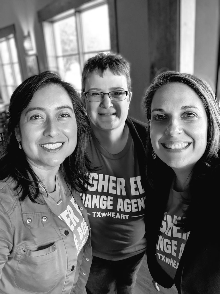 DraStrother's tweet photo. 1 my hubs for taking kid duty all day today so I could be present for #TXwHEART UnConference.
2 @candicebrown86 @bethandre for executing on this year's UnConference w patience & perseverance.
3 @chellelopez @kristikirk for being my circle & balance
#day137 #2019 #gratitude https://t.co/awoHLSg1O1
