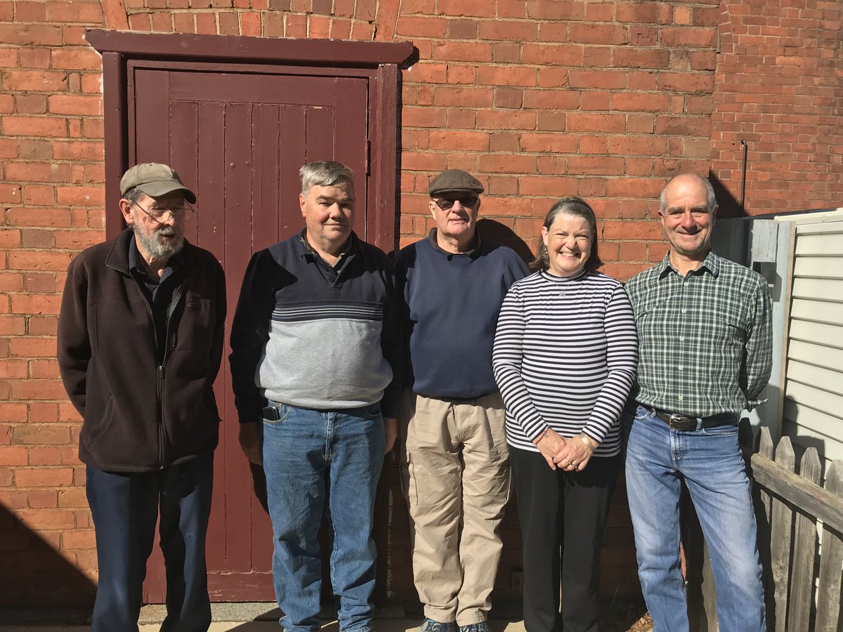 CHIRPtweeting's tweet photo. On #ExerciseRightWeek themed #ActiveAgeing &amp; also #NationalVolunteerWeek, we thank our Maldon Walking Group volunteers for helping participation in this to group to grow.
#ERWeek2019  #MoveMoreAgeBetter #NVW2019 https://t.co/IswlhxsvZp