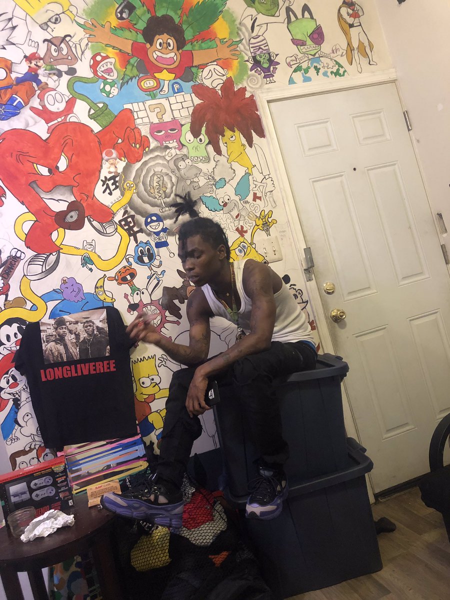 imclovey's tweet image. last day in my dungeon💔 hella memories mannn #LL9