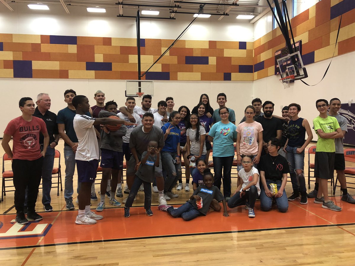EastlakeFCA's tweet image. Ended our Year in FCA in fine fashion tonight. So proud of our leaders and their growth this year way to finish #FCASTRONG