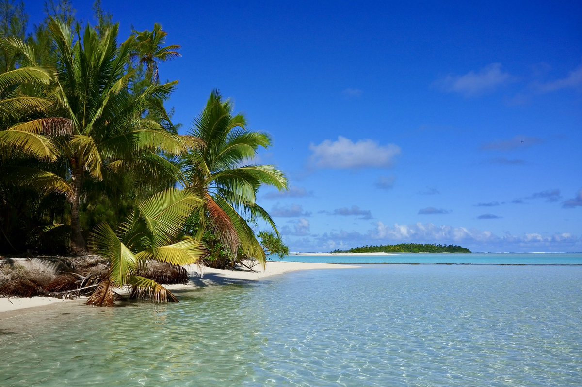 MSU_Architect's tweet image. This is how every Monday should start. One Foot Island, Aitutaki, Cook Islands. #Incredible