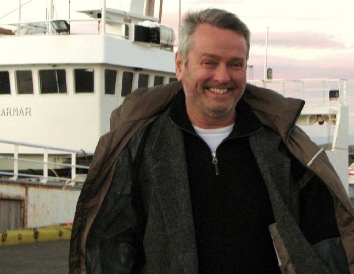 winnlovewinn's tweet photo. The legend himself @terrymacleod formerly of @CBCManitoba will be @ our #WorryCloud #selfie booth! Join us throughout the day as we selfie our way to shrinking the #stigma on #mentalhealth ! Bring those kiddos in too and we’ll help you all shrink those #worryclouds ! @CHFManitoba https://t.co/TjoTk63yhA