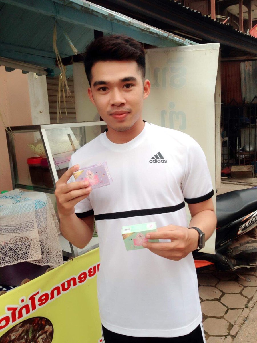 ChtvSone's tweet photo. ຊື້ສະບູ່ຊ່ວຍຂ້ອຍແນ່ບໍ່ມີເງິ່ນກິນເຂົ້າແລ້ວ
 😬😬😬😬😬😬😬😬😬😬 https://t.co/h8IS89Remk