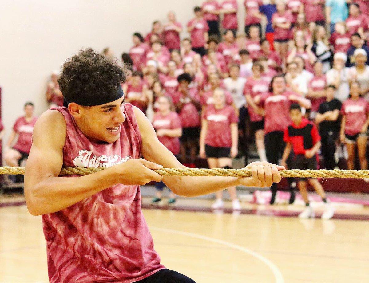 AMS_Yearbook's tweet photo. Field day at AMS is intense, but so fun! #AMSrocks https://t.co/I7aGQniV5C
