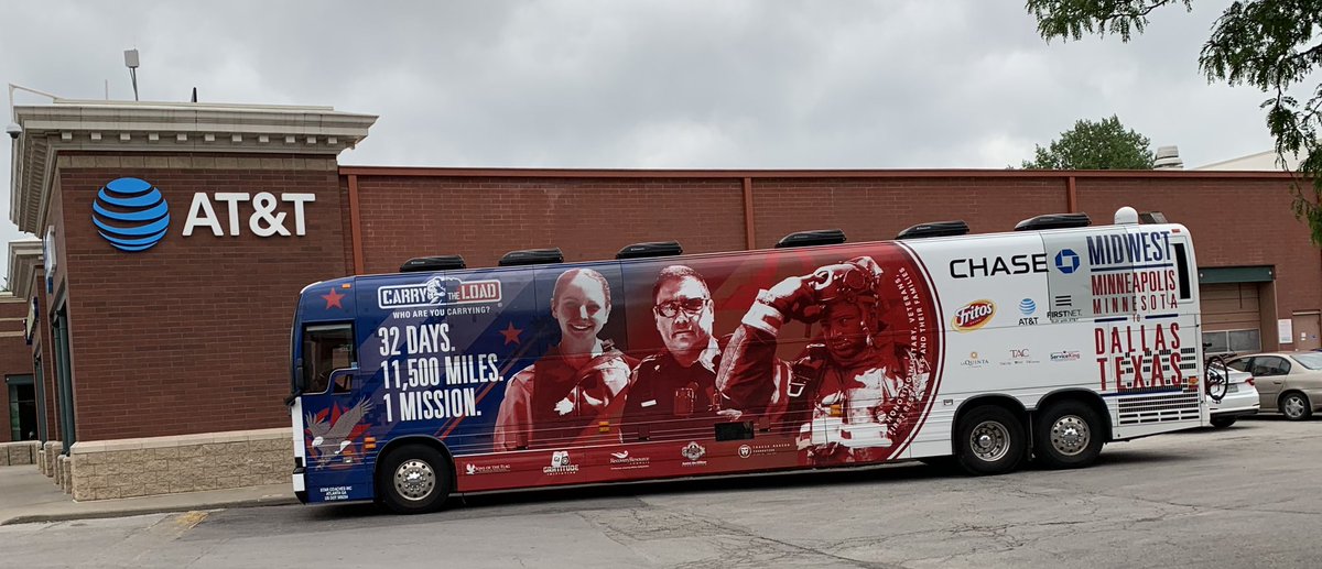 AaronWilliamsKC's tweet image. #teamwade showing our appreciation to veterans today with an #CarryTheLoad event. We Salute all our veterans today. Thank you for your service! #MoKanDo #POWERcentral #DarthWaders
#KAMO #Hunting4Number1 #LifeatATT @jennwade_ @jc1087 @KQ0457