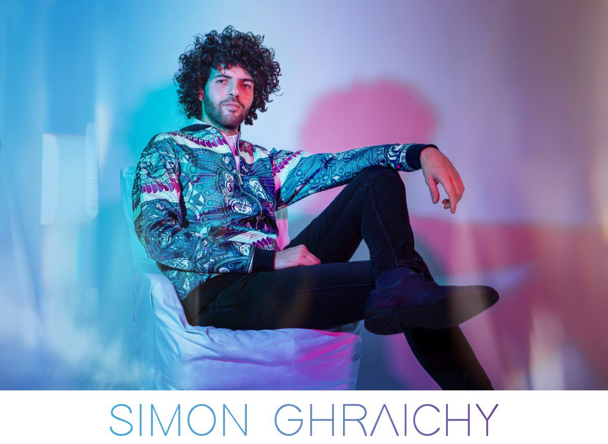 ConcertLara's tweet photo. Simon Ghraichy à la Philharmonie de Paris en concerto avec la palpitante fantaisie hongroise de Liszt ce samedi 25 mai ! - https://t.co/vl00r50vn9 https://t.co/ycQ90e6sVO