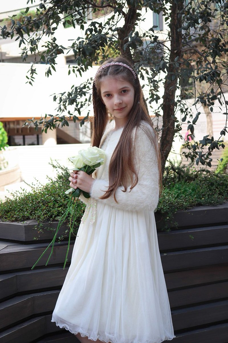 DeeBossTalent's tweet image. Gorgeous new Model Card and Portfolio shots for Isabell by @EKG_photos #DeeBossModels #ChildModel #Portfolio @renae_clews @TraceyDeeBoss @ConnieDeeBoss @RosieDeeBoss deebosstalent.com/ShowModelPortf…