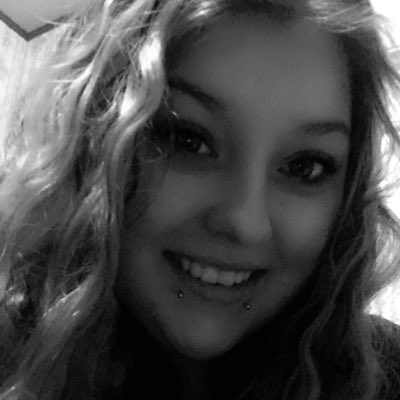 Jasminemae575's tweet photo. #NewProfilePic https://t.co/DGD6SL9J7L