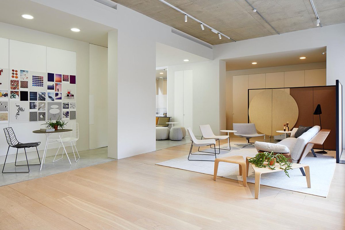 arperofficial's tweet photo. Here we are: @CDWfestival has officially started!
Join us at the #ArperBloggersLounge and find more on https://t.co/kxVvv38rWe
#Arper
#ArperSofter
#CDW2019
#CDW10 https://t.co/AH3nmCwCia