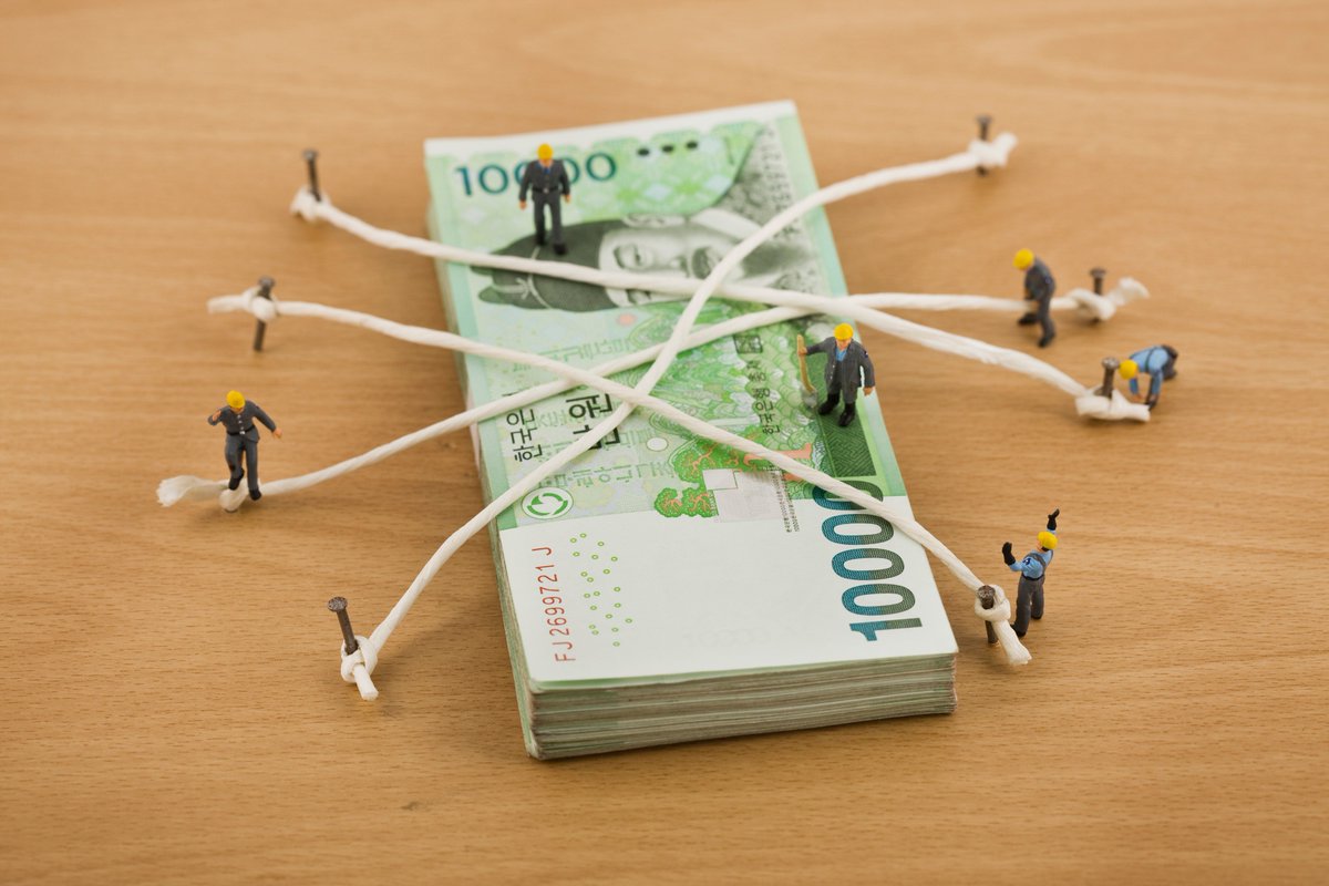 #노동법QnA #임금채권보장제도 #체당금 #체불임금 

회사가 망하면 못 받은 월급은 어떡하죠?
걱정 노노! 임금채권보장제도로 월급을 받을 수 있어요.
자세한 내용은 bit.ly/2JTiAbS 에서 확인하세요~

#고용부 #노동부 #고용노동부 #사례로보는_노동법